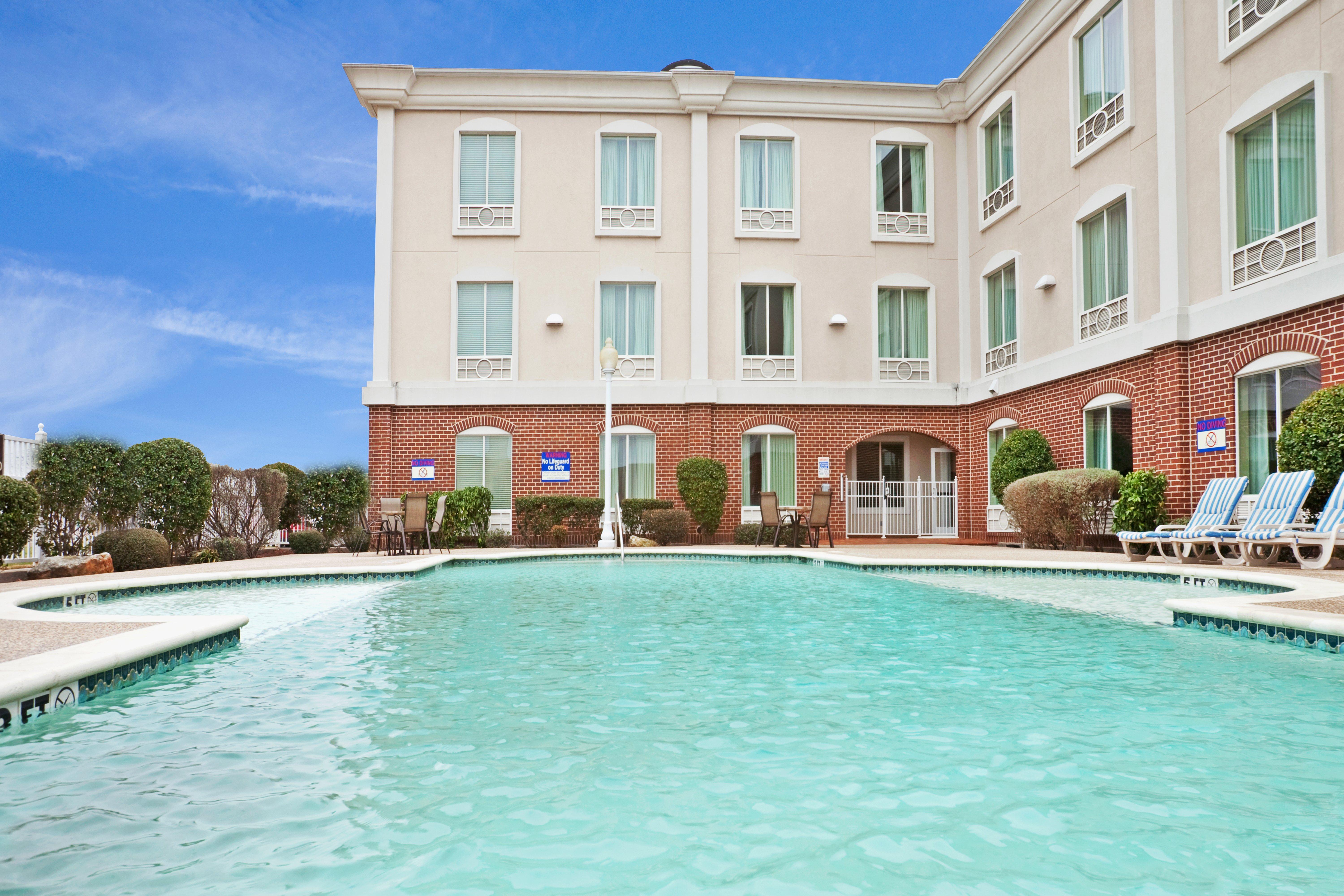 Holiday Inn Express & Suites Waxahachie By Ihg Eksteriør bilde