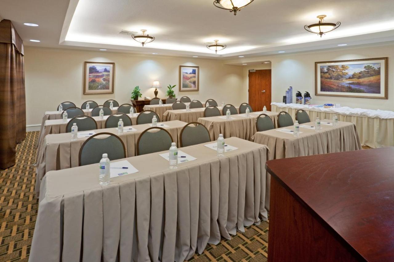 Holiday Inn Express & Suites Waxahachie By Ihg Eksteriør bilde